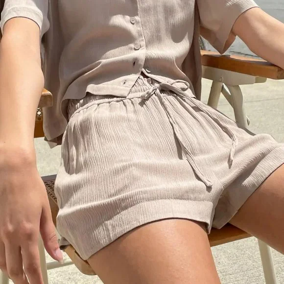 NWT: Oak + Fort Elastic Waist Shorts Size XS - Picture 2 of 6